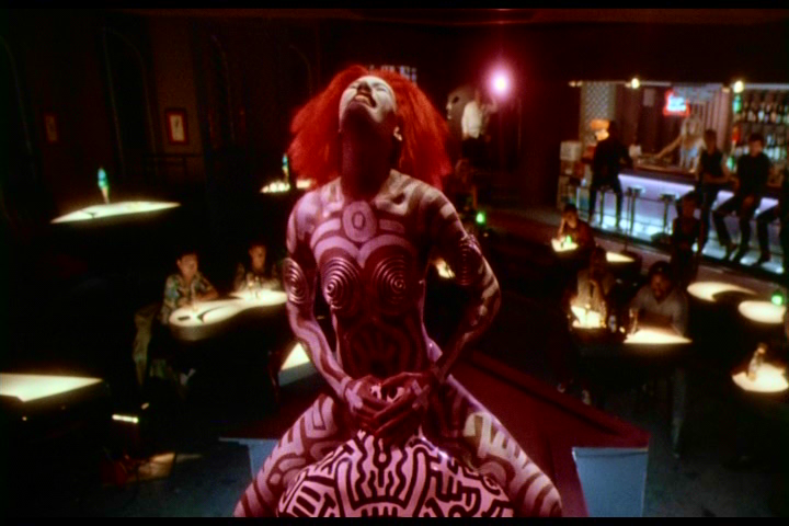 ver más imágenes desnuda para matar