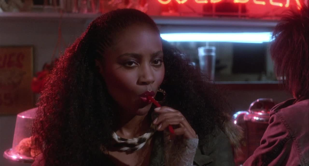 ver más imágenes desnuda para matar