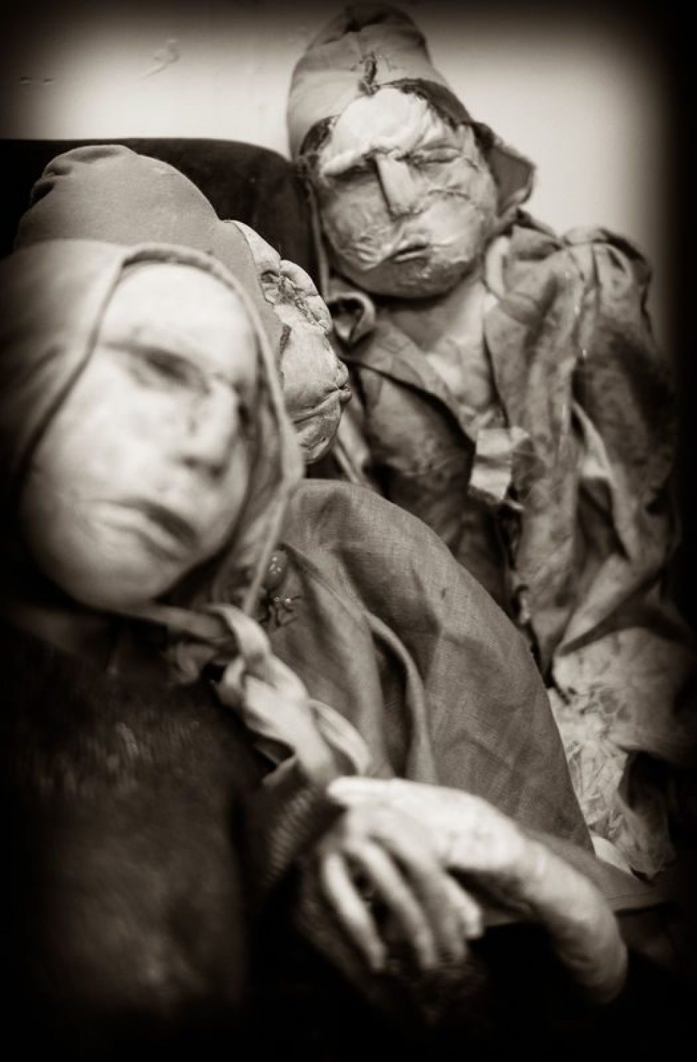 Ghost Stories at Mort Subite