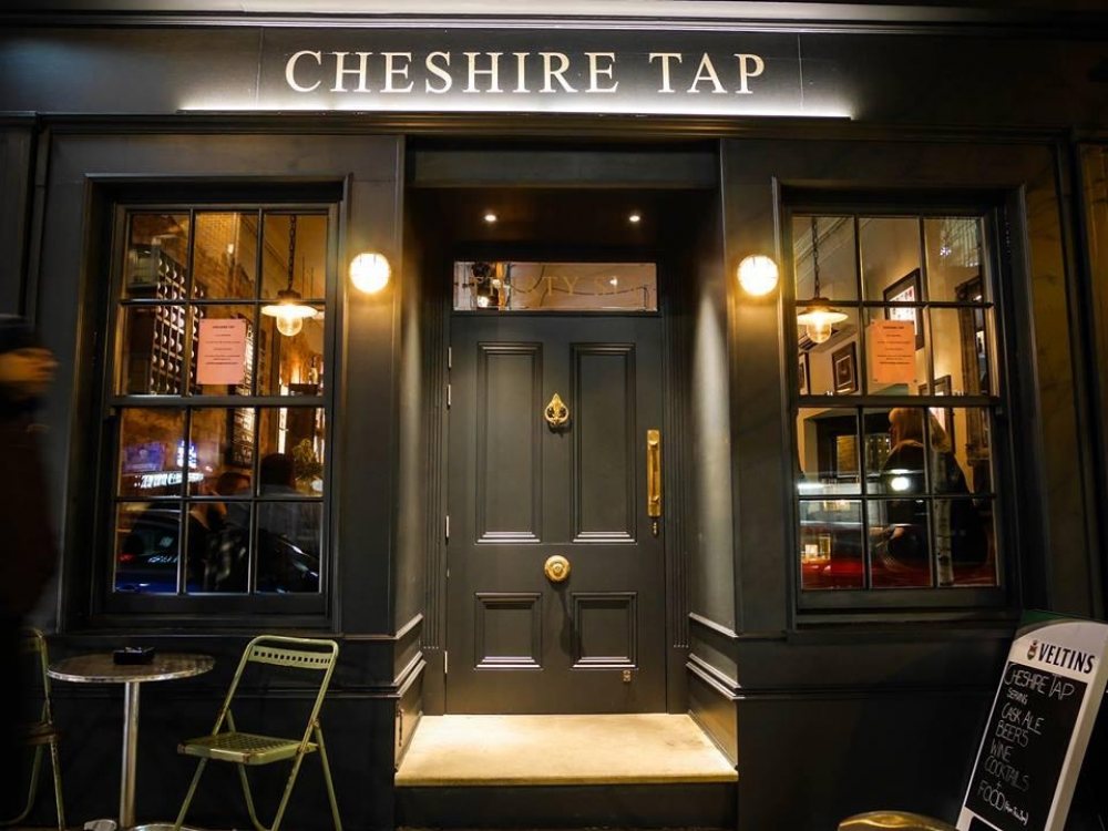 Chilly Red LIVE at The Cheshire Tap