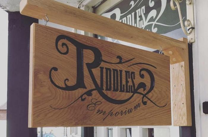 Experimental Gin Tasting at Riddles Emporium
