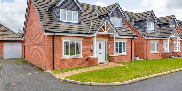 Orchard Farm Close, Mere Brow, Preston