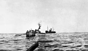 Photo of Troopship HMS Aragon sinking Photo of Troopship HMS Aragon sinking
