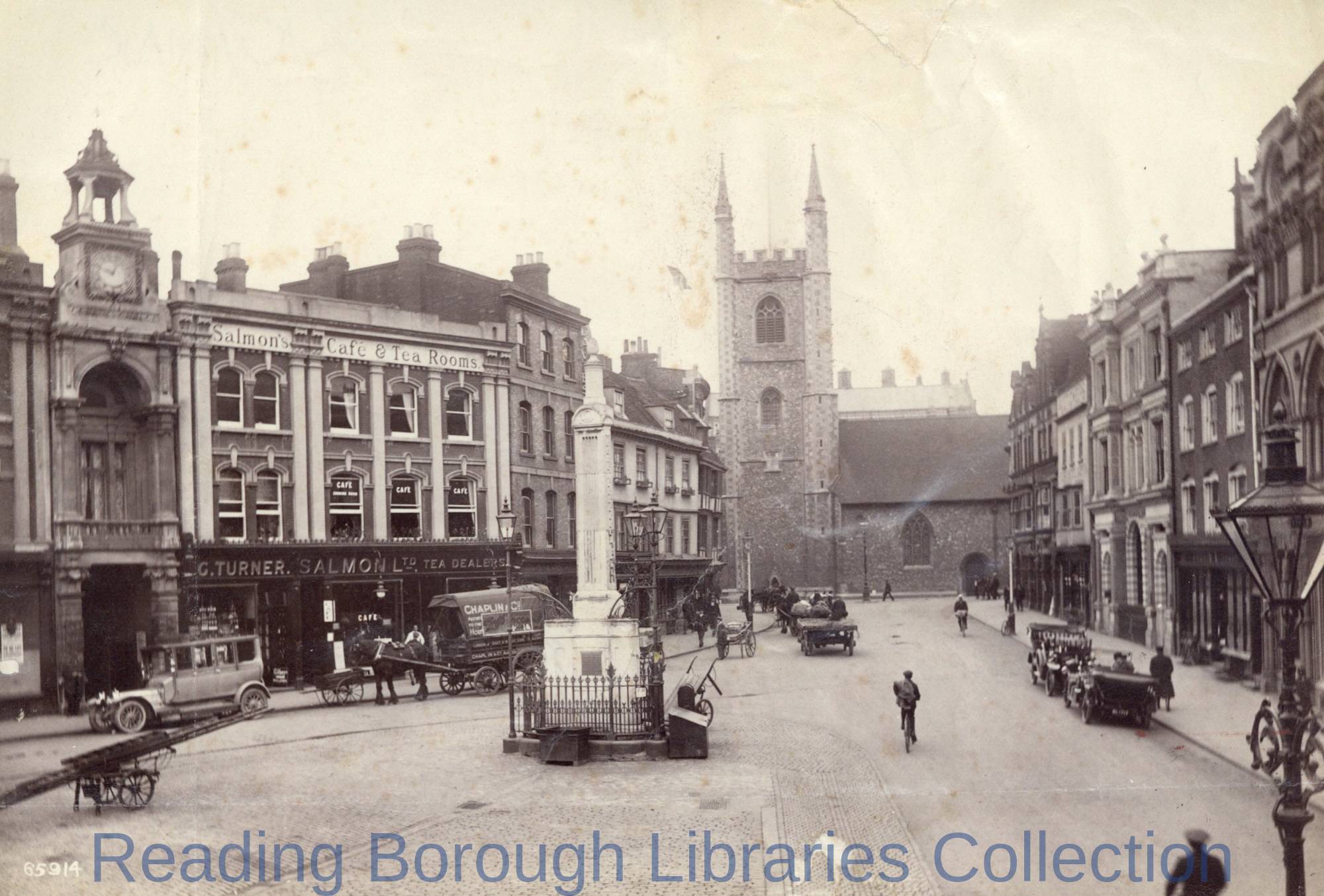 Market Place, Reading, looking north to St. Laurence's Church, c.1920 Market Place, Reading, looking north to St. Laurence's Church, c.1920