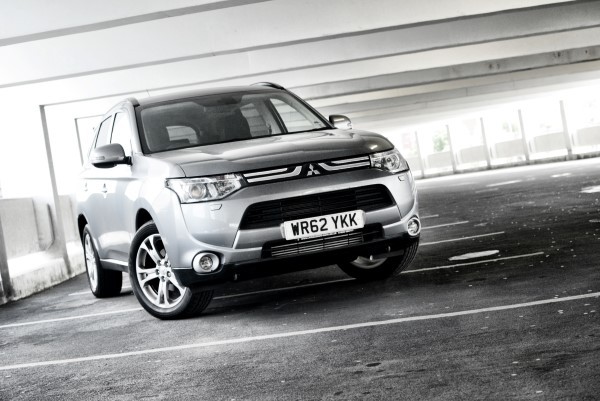 Mitsubishi Outlander 2008 overview Youtube