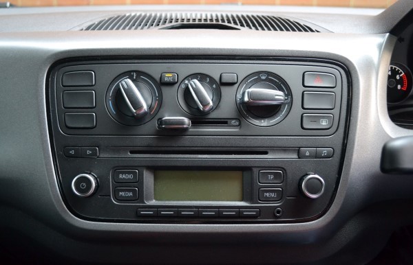content_skoda-citigo-console.jpg