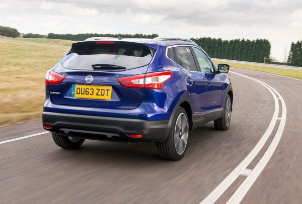 Nissan Qashqai rear angle