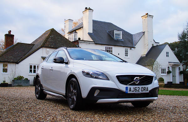 Volvo Cross Country Front