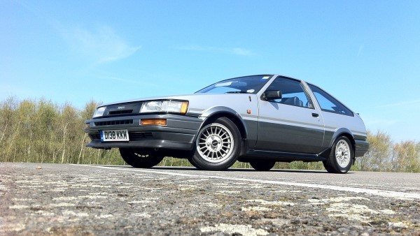 Toyota AE86 retro review