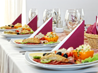 Dinner party table