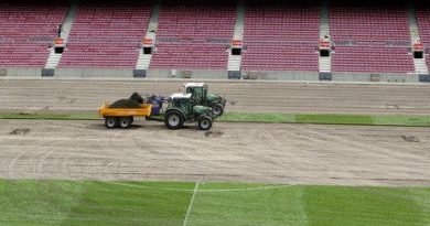 El césped de la Ferrusola en el orinal separata El césped de la Ferrusola en el orinal separata