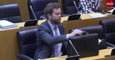 Cierre al salir señor Iglesias. Por Rafael Gómez de Marcos Cierre al salir señor Iglesias. Por Rafael Gómez de Marcos