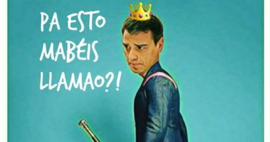 Su persona se cree Jefe de Estado en vez de Presidente de Gobierno. Por Linda Galmor Su persona se cree Jefe de Estado en vez de Presidente de Gobierno. Por Linda Galmor