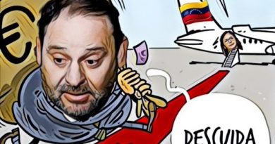 La Portada de Linda Galmor: El ministro gañán no sale de casa sin un buen fajo de billetes La Portada de Linda Galmor: El ministro gañán no sale de casa sin un buen fajo de billetes