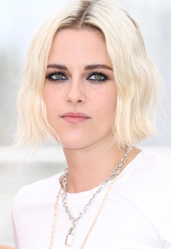 ClioMakeUp-Cannes-2016-red-carpet-beauty-look-primi-giorni-star-vip-kristen-stewart-1