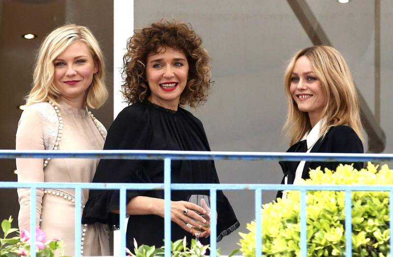 ClioMakeUp-Cannes-2016-red-carpet-beauty-look-primi-giorni-star-vip-valeria-golino-4