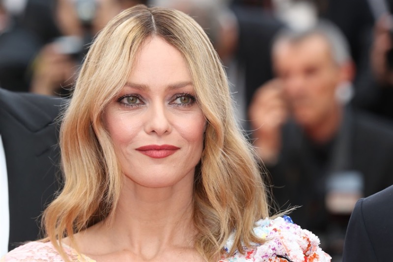 ClioMakeUp-Cannes-2016-red-carpet-beauty-look-primi-giorni-star-vip-vanessa-paradis
