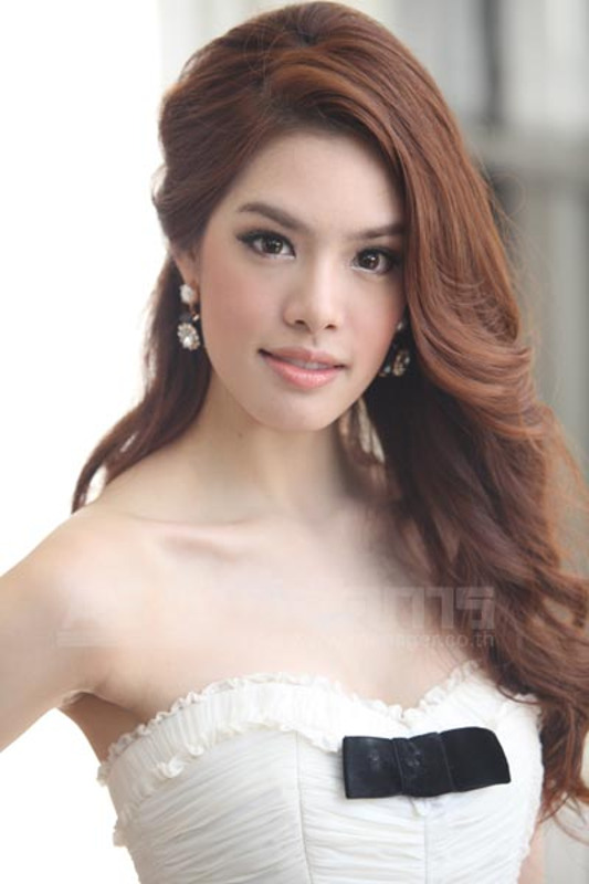 ClioMakeUp-Makeup-nel-mondo-thailandia (38)