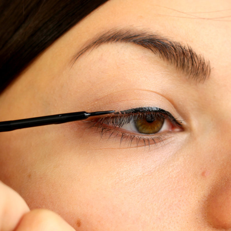cliomakeup-zendaya-make-up-tips-and-tricks-12