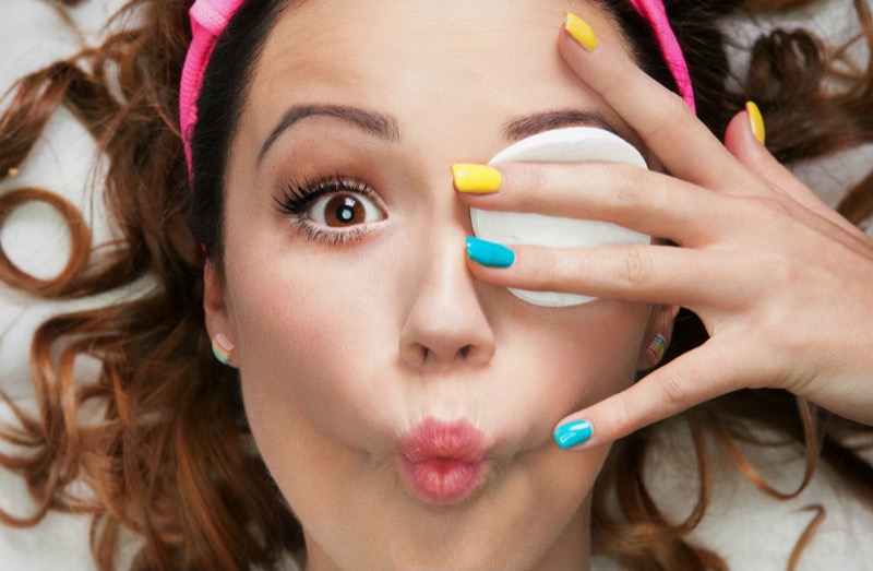 cliomakeup-zendaya-make-up-tips-and-tricks-4