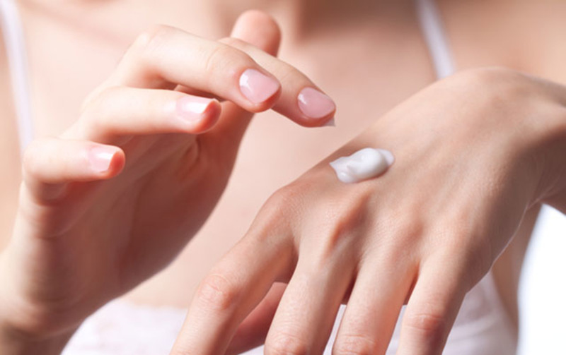 ClioMakeUp-Mani-Screpolate-Rimedi-14