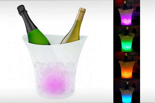 Cubitera con luces LED de colores 