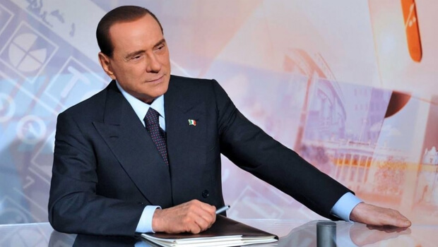 Berlusconi: sono tornato in campo per fermare il pericolo Cinque Stelle Berlusconi: sono tornato in campo per fermare il pericolo Cinque Stelle