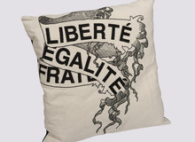 Mu_cushion_liberte
