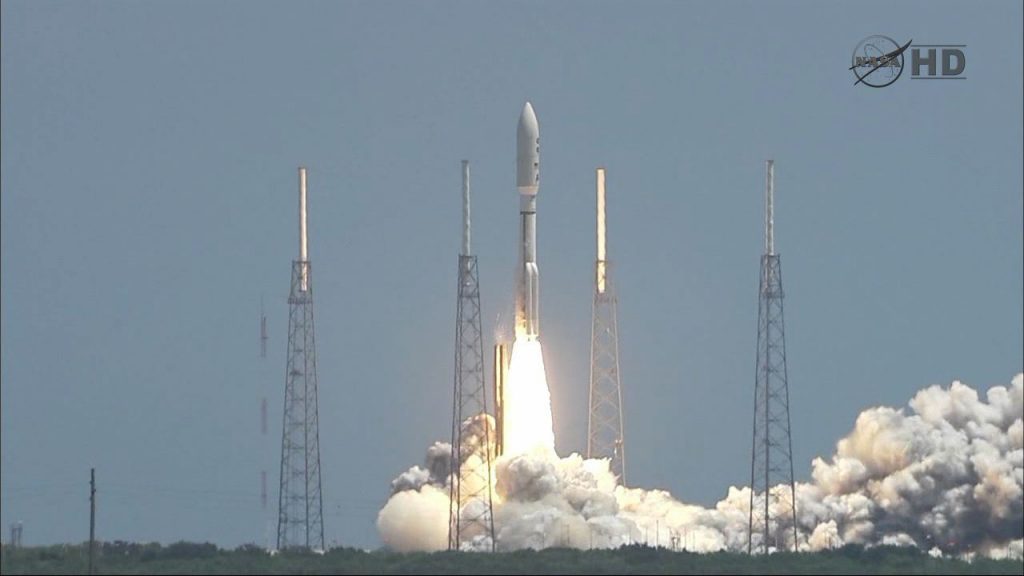 NASA's Juno mission lifts off from Cape Canaveral Air Force Station in Florida. Image credit: NASA/JPL-Caltech
