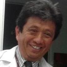 Raffo Lucio Joaquin Escalante Kanashiro, Especialista en Medicina Intensiva