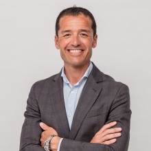 Ricardo Llavona Fernández, Médico rehabilitador Gijón