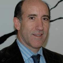 Miguel Burgueño Garcia, Cirujano oral y maxilofacial Madrid