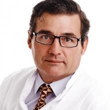 Miquel Angel Valldosera Rosello, Cirujano oral y maxilofacial Barcelona