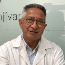 Wilfredo Menjivar Aguilar, Oftalmólogo Sevilla