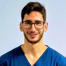Carlos Cadaval Gallardo, Cirujano pediátrico Sevilla