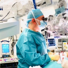José Manuel Valle Folgueral, Neurocirujano León