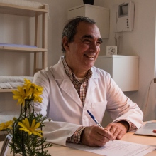 Josep Maria Llorach Garcia, Terapeuta complementario Reus
