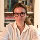 Prof. Ángeles López