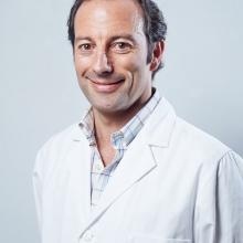 Ángel Horcajadas Almansa, Neurocirujano Granada