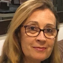 Mª Ángeles Romero Ortiz, Oftalmólogo Granada