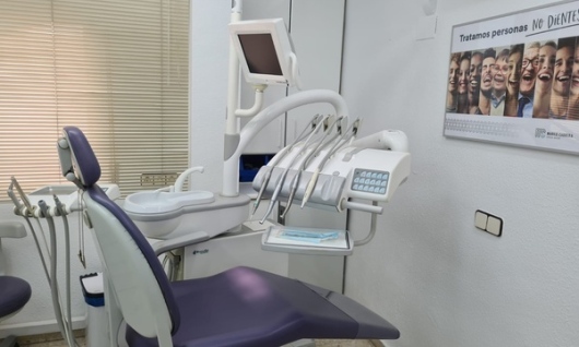 Mariló Cabrera Clínica Dental-1