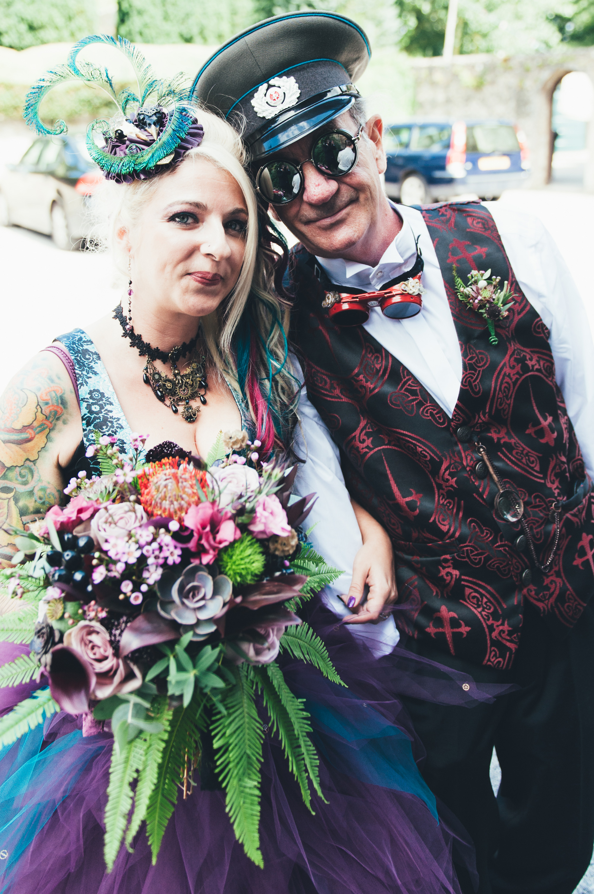 And the bride wore purple Jojo and Andy�s steampunk