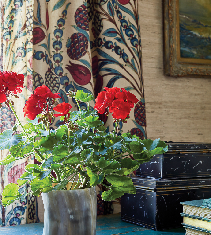 Corneila Red/Teal fabric Chestnut Hill Thibaut