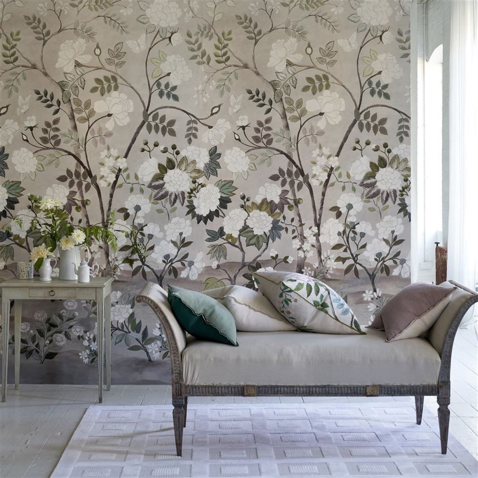 Fleur Orientale Birch wallpaper Porcelaine de Chine Designers Guild