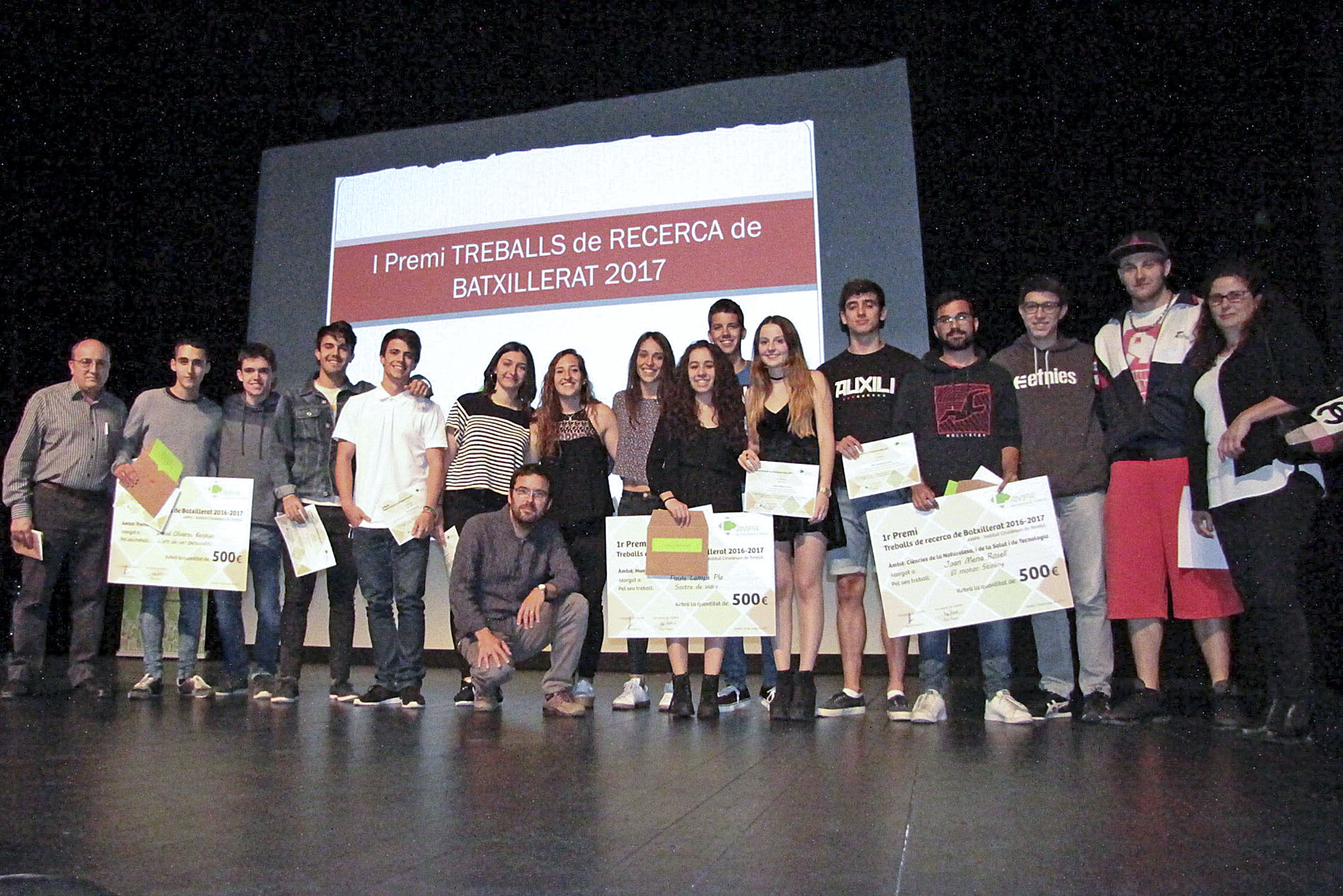 Els alumnes que s'hi van presentar, guanyadors i jurat