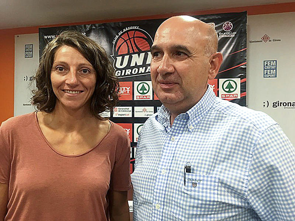 Noemí Jordana amb el nou president, Cayetano Pérez