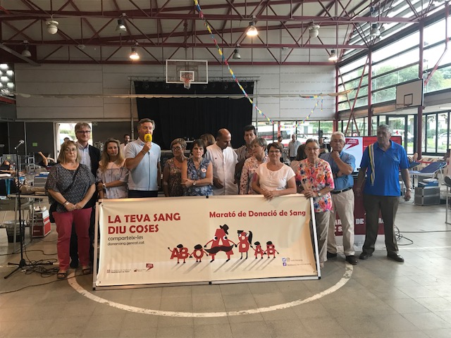 Part dels participants i col·laboradors a la marató