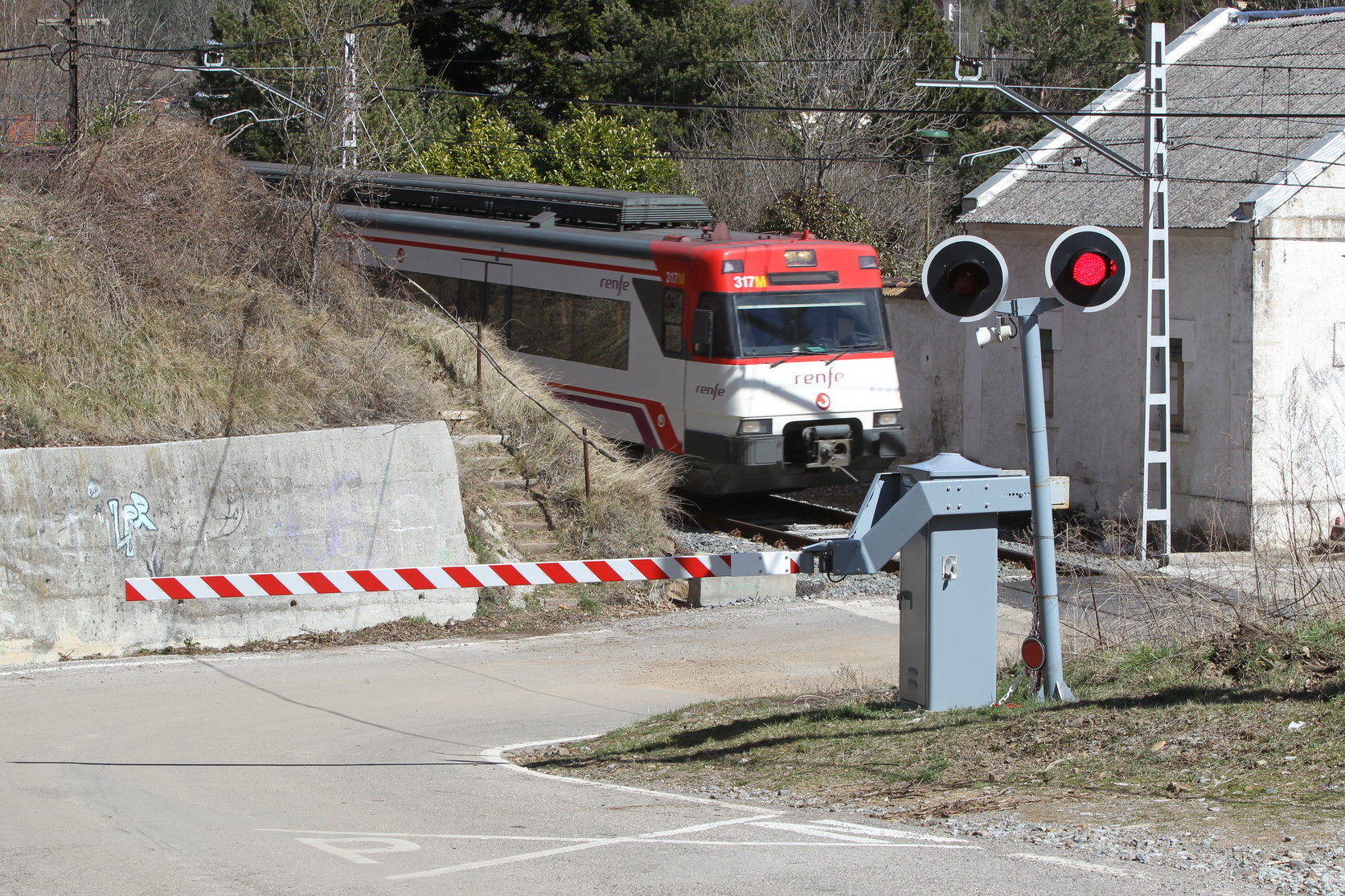 Un tren a l'alçada de Ribes de Freser