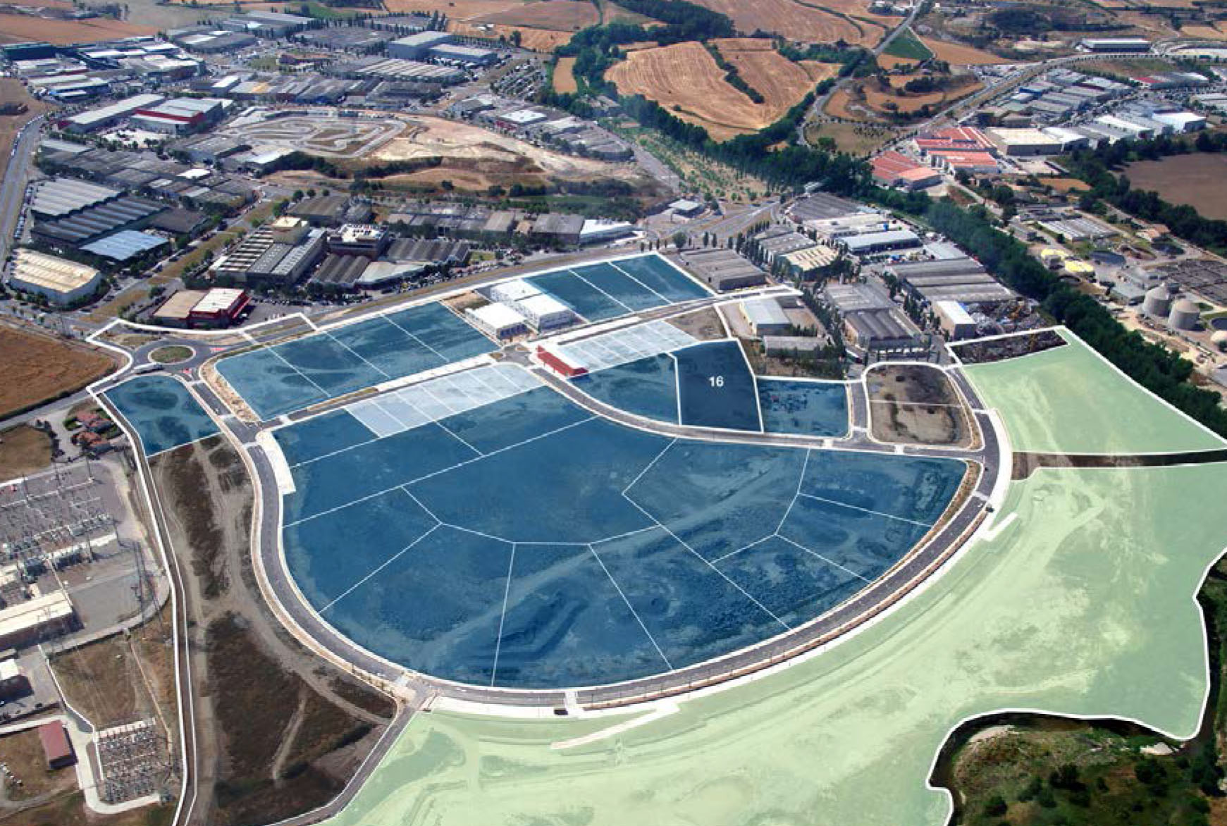 Ubicació de la finca on es construirà la nova nau. És la número 16