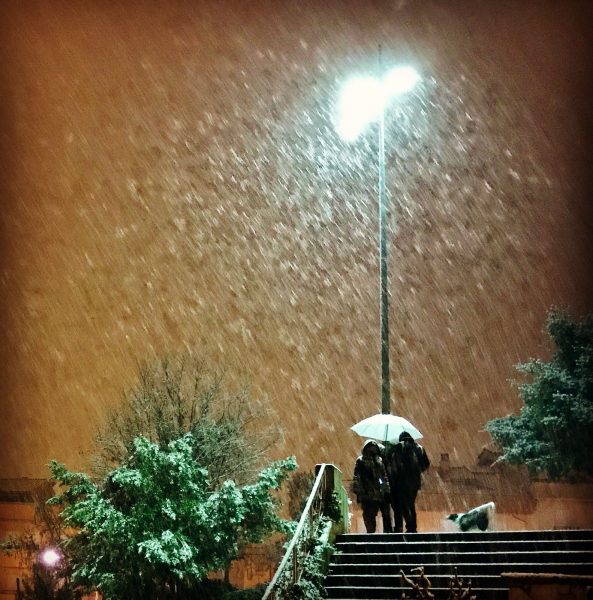 La neu a Vic, diumenge a la nit